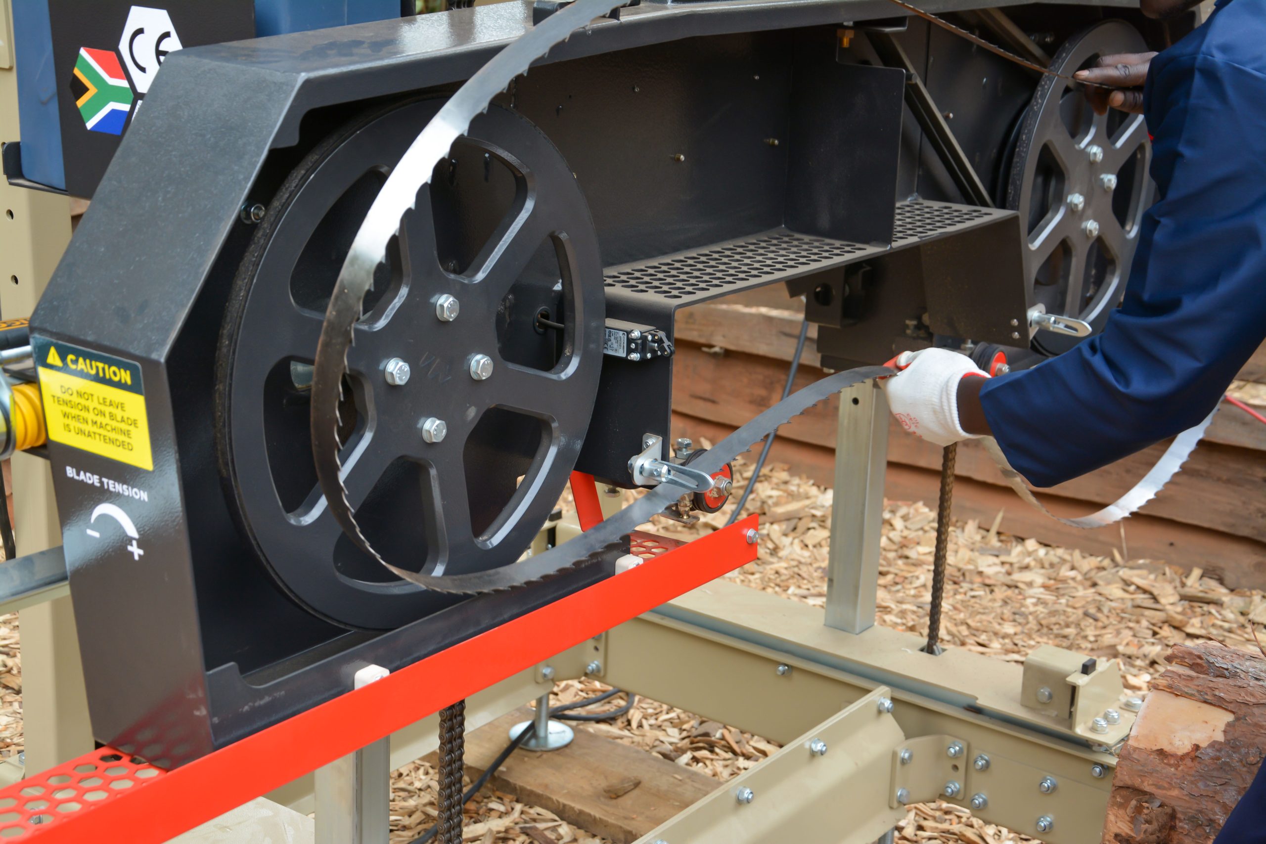 Rhino R950 Sawmill Blade Change Operation